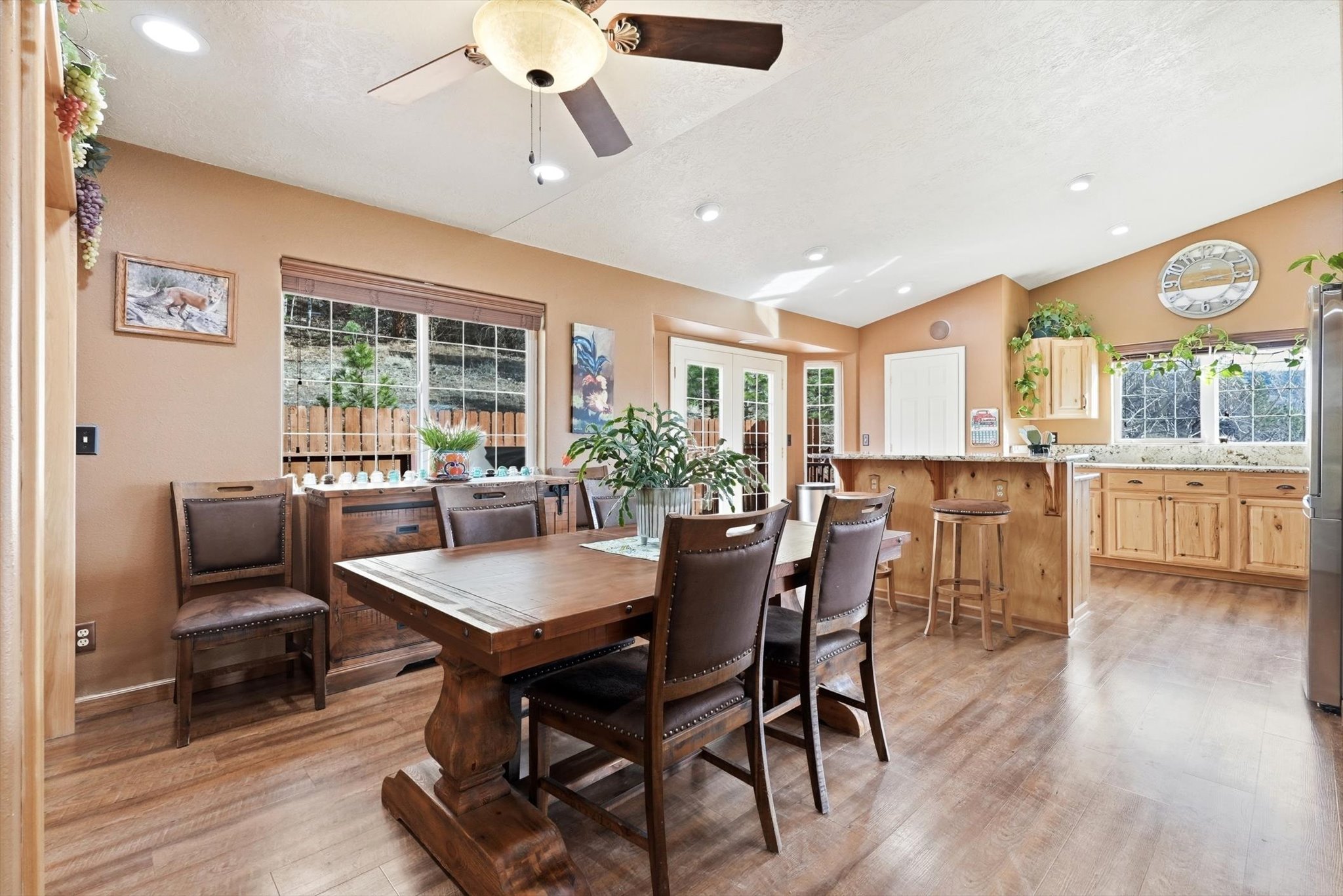 Hamilton, Montana, 59840, United States, 4 Bedrooms Bedrooms, ,3 BathroomsBathrooms,Residential,Active,2021954