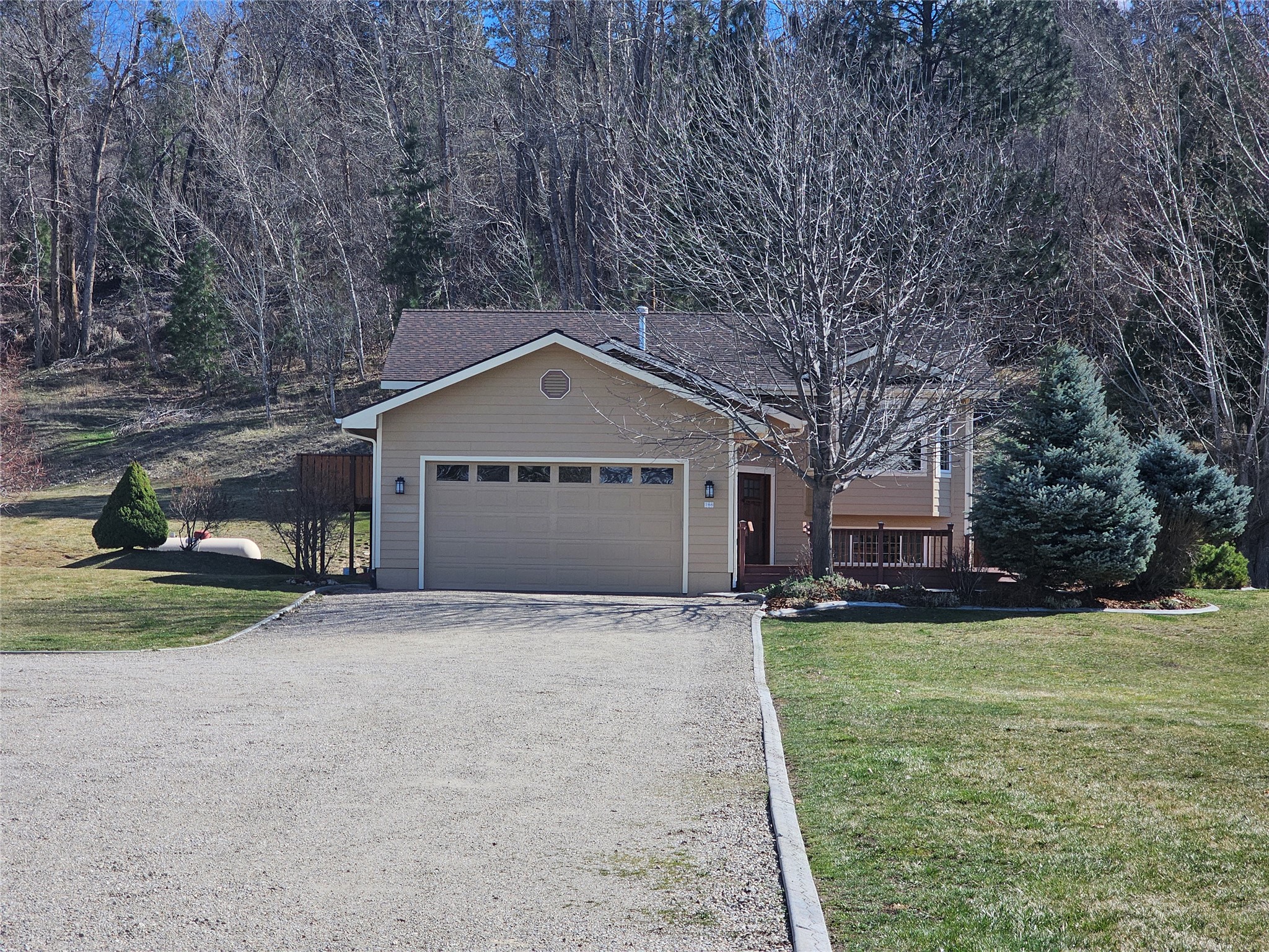 Hamilton, Montana, 59840, United States, 4 Bedrooms Bedrooms, ,3 BathroomsBathrooms,Residential,Active,2021954