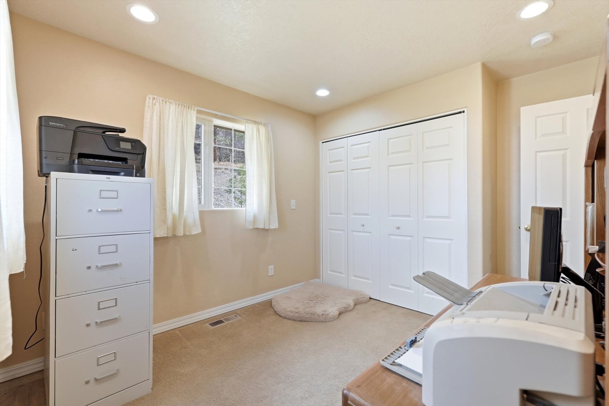 Hamilton, Montana, 59840, United States, 4 Bedrooms Bedrooms, ,3 BathroomsBathrooms,Residential,Active,2021954