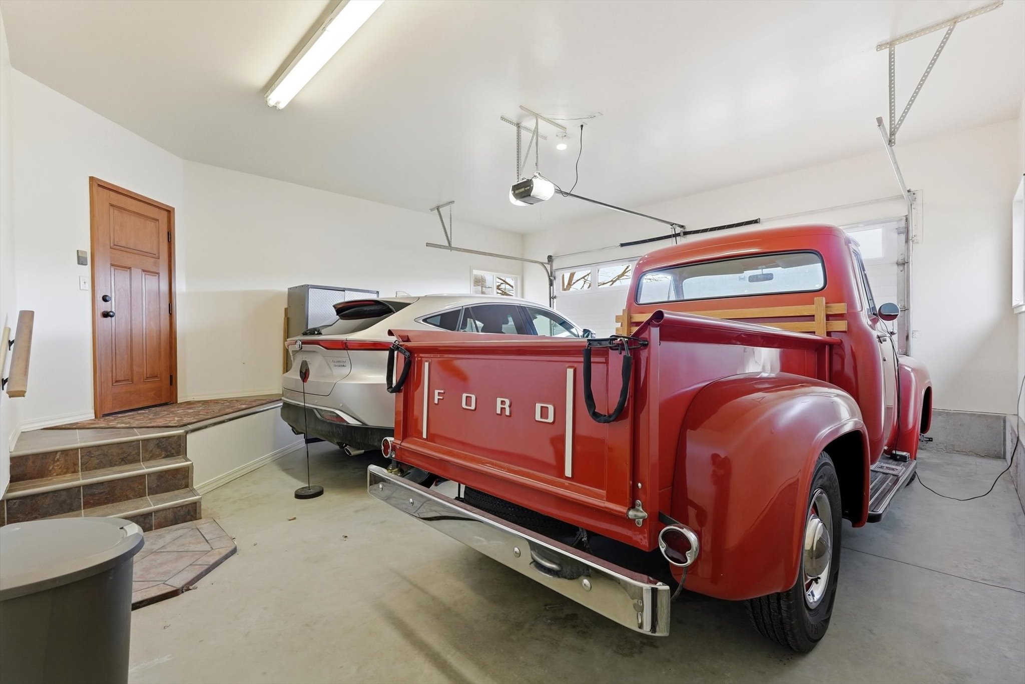 Hamilton, Montana, 59840, United States, 4 Bedrooms Bedrooms, ,3 BathroomsBathrooms,Residential,Active,2021954