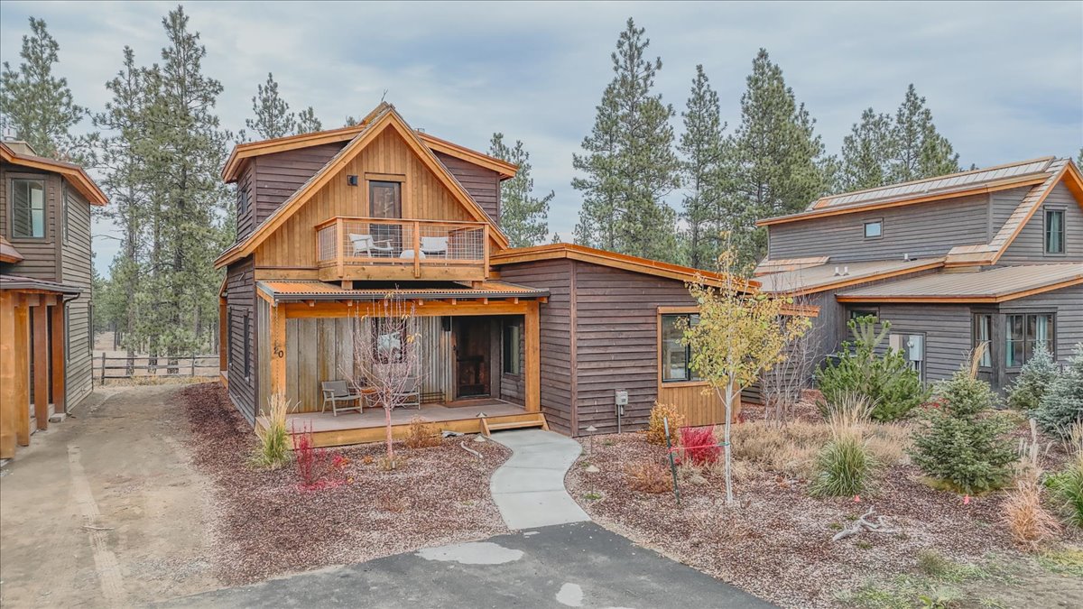 20 Crooked Stick Way