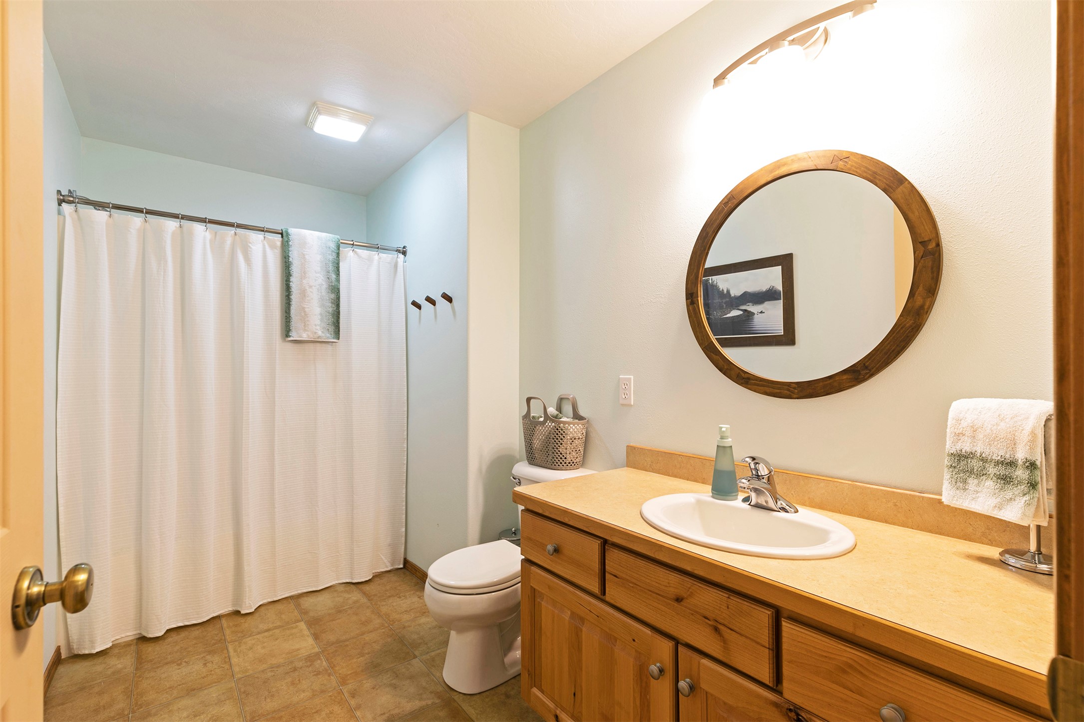 Stevensville, Montana 59870, United States, 3 Bedrooms Bedrooms, ,2 BathroomsBathrooms,Residential,Active,170031