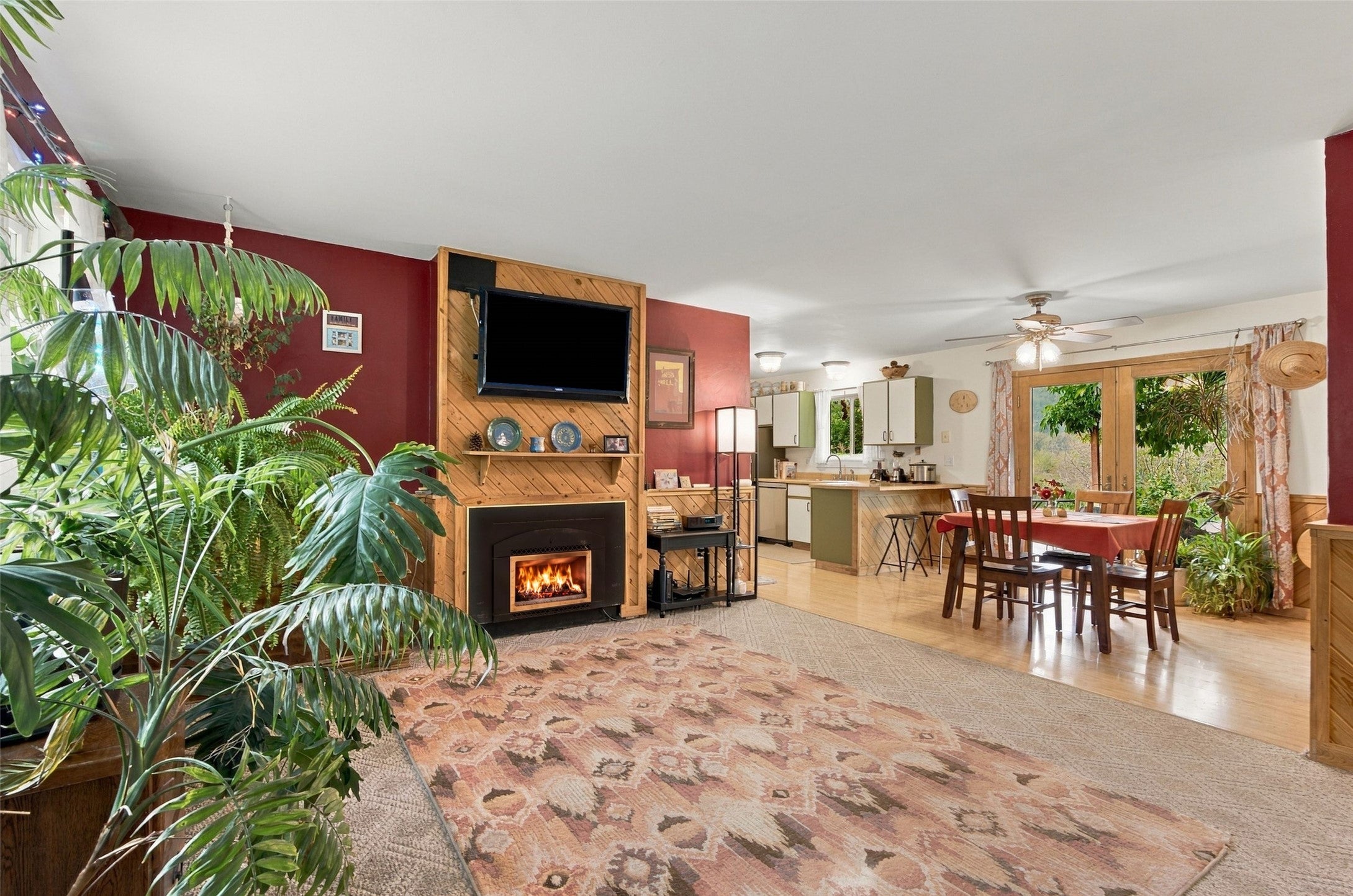1375 Woodhill Court