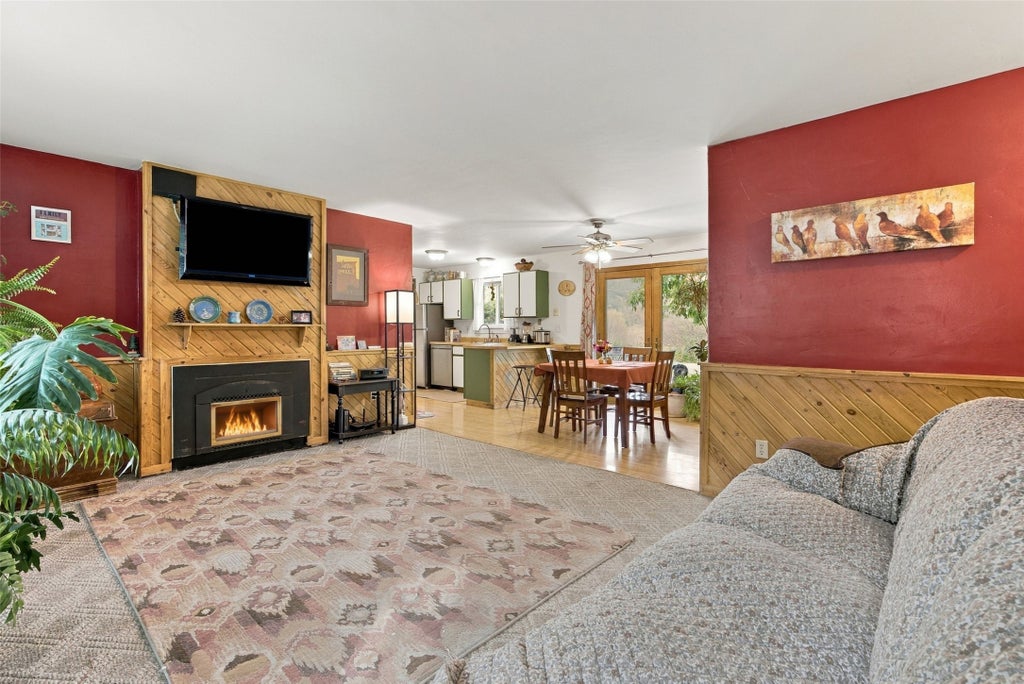 Photo of 1375 Woodhill Court, Missoula, MT 59802 (MLS # 30078383)