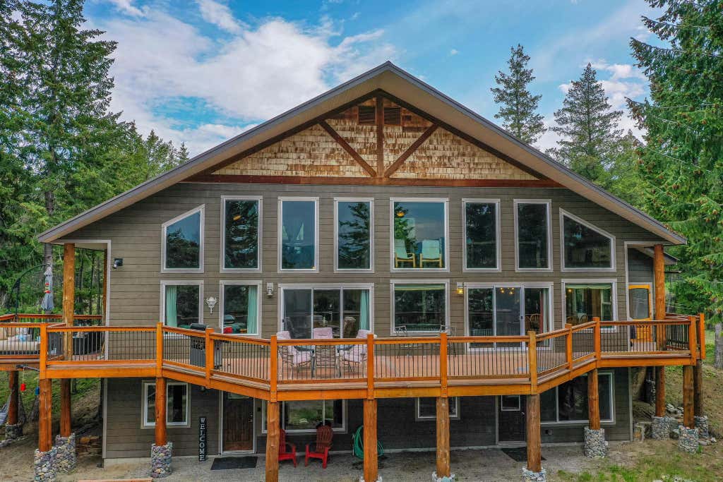 Photo of 277 Ridge Loop Road, Rexford, MT 59930 (MLS # 30071268)