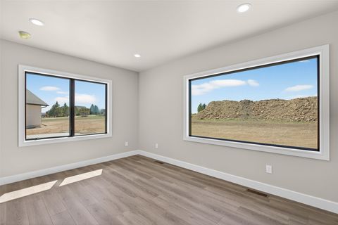 Tiny photo for 2 Spring View Lane, Great Falls, MT 59404 (MLS # 30069036)