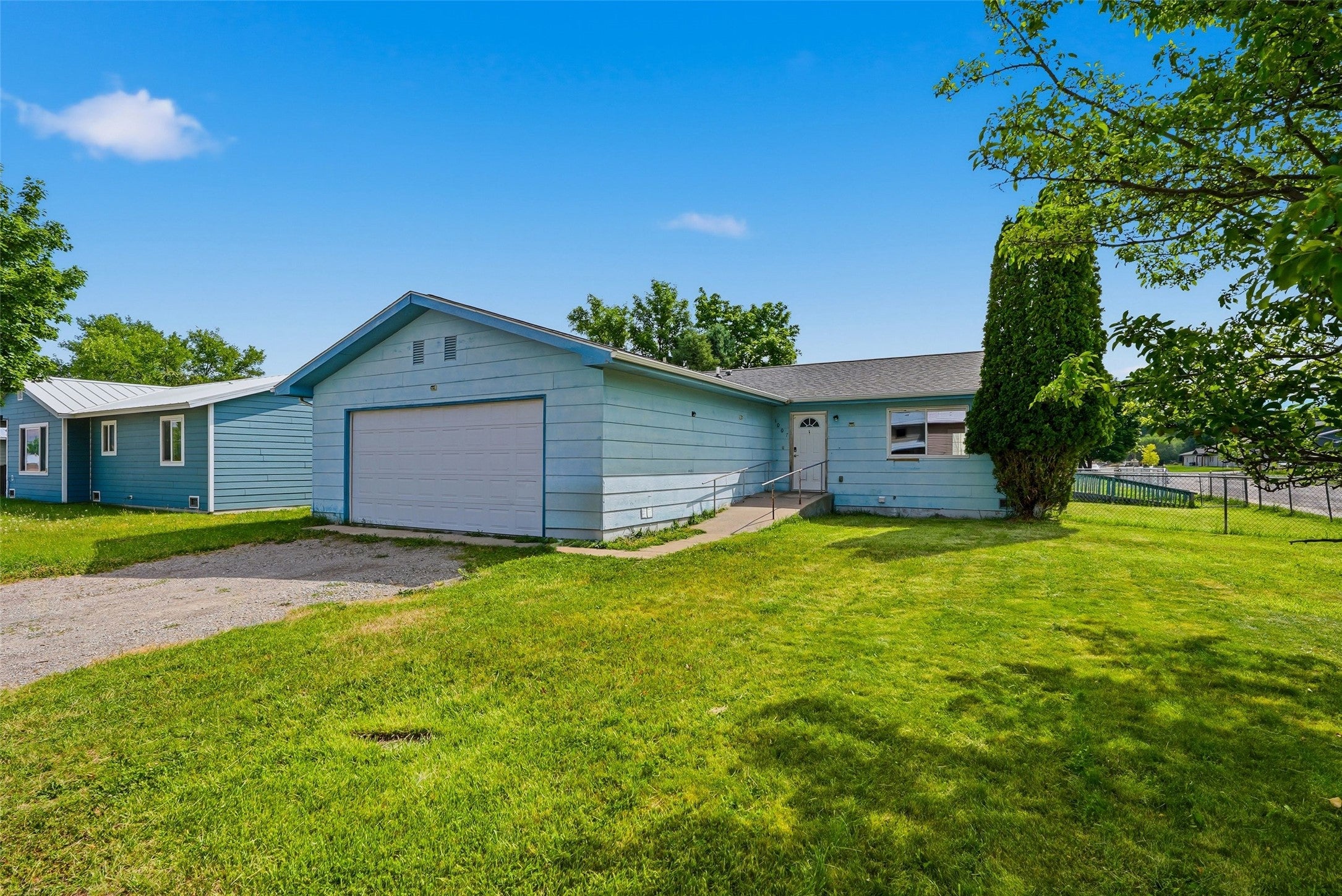 1007 5th Street W