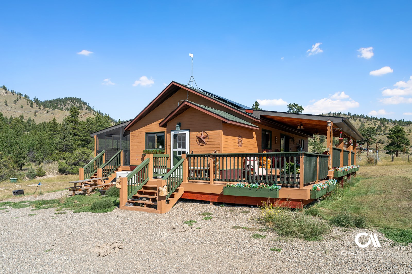 5810 Favorite Gulch Road