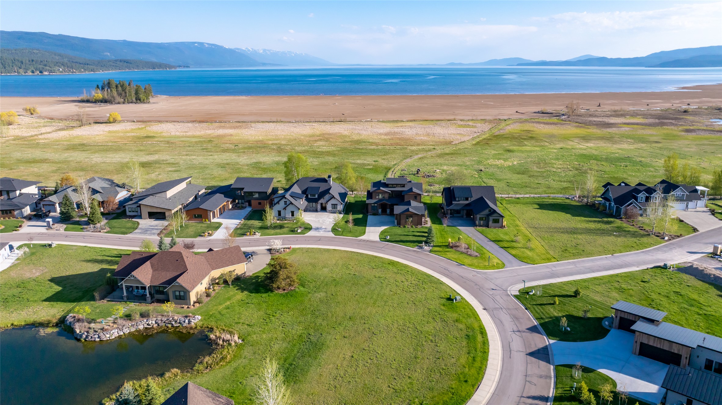 Bigfork, Montana 59911, United States, ,Land,Pending,121869