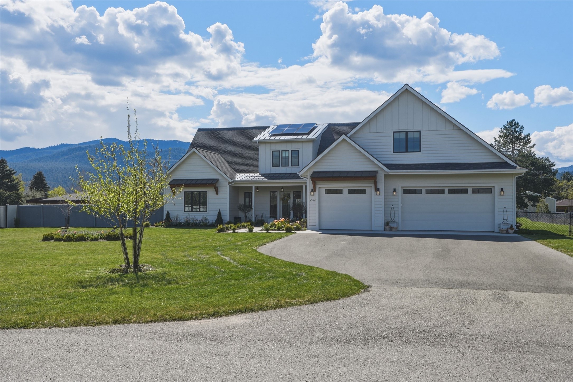 2541 McCauley Lane