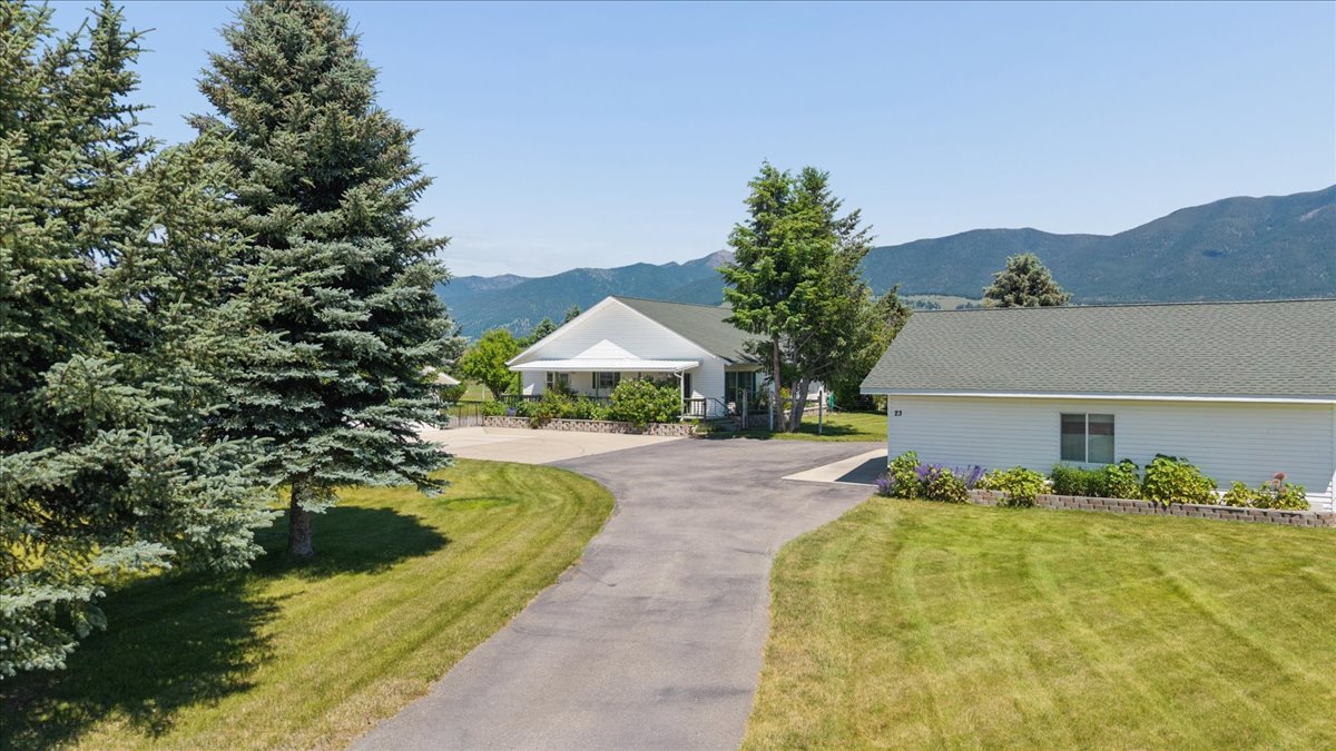 23 Dancing Prairie Lane