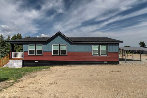 Tiny photo for 514 Hamilton Heights Road #3, Corvallis, MT 59828 (MLS # 30070088)