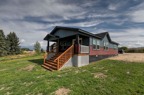 Tiny photo for 514 Hamilton Heights Road #3, Corvallis, MT 59828 (MLS # 30070088)