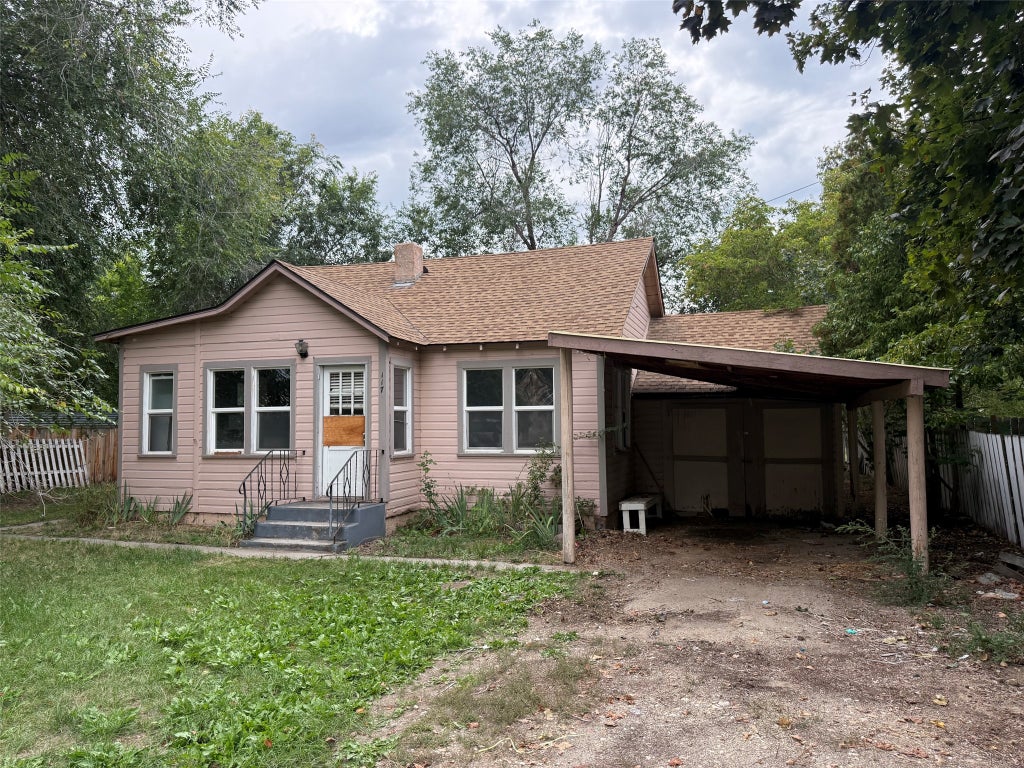 Photo of 117 Daly Avenue, Hamilton, MT 59840 (MLS # 30078731)