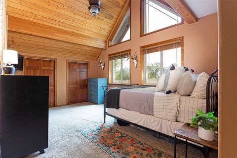 Tiny photo for 815 Howard Street, Missoula, MT 59804 (MLS # 30071283)