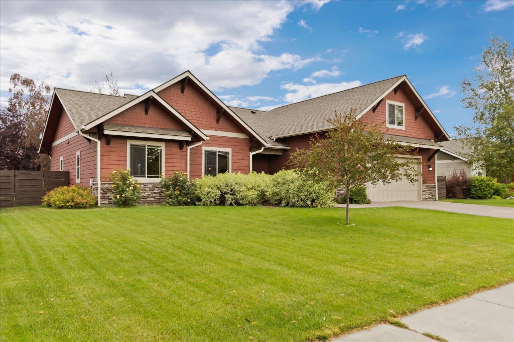 Photo of 135 Owl Creek Trail, Kalispell, MT 59901 (MLS # 30076862)