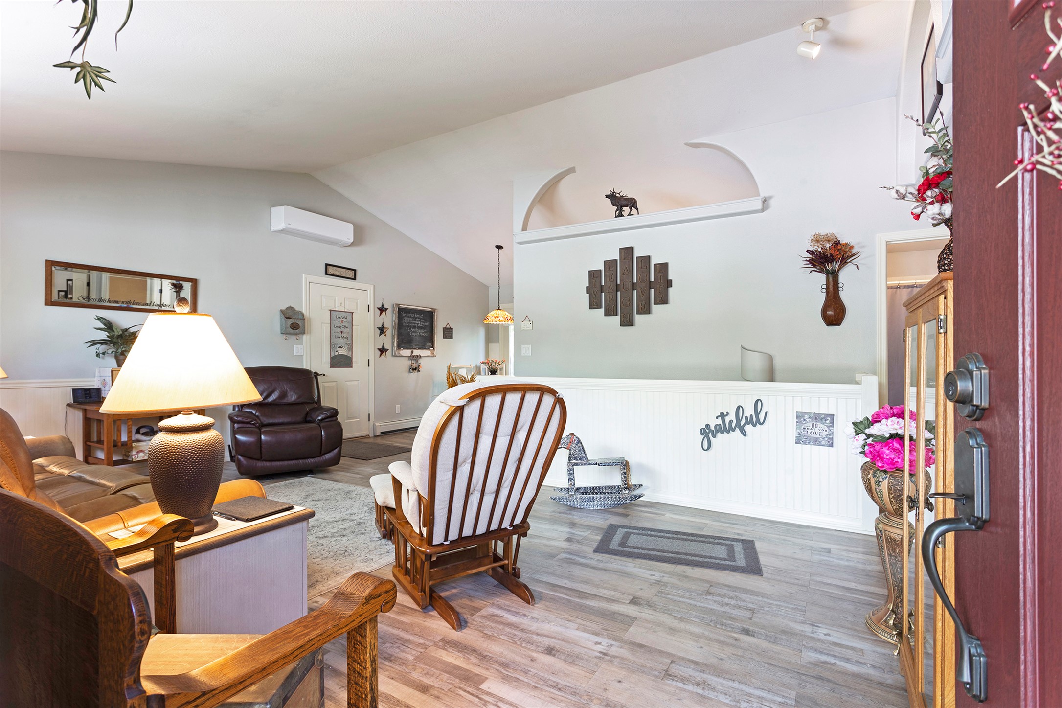 307 Lake Side Drive