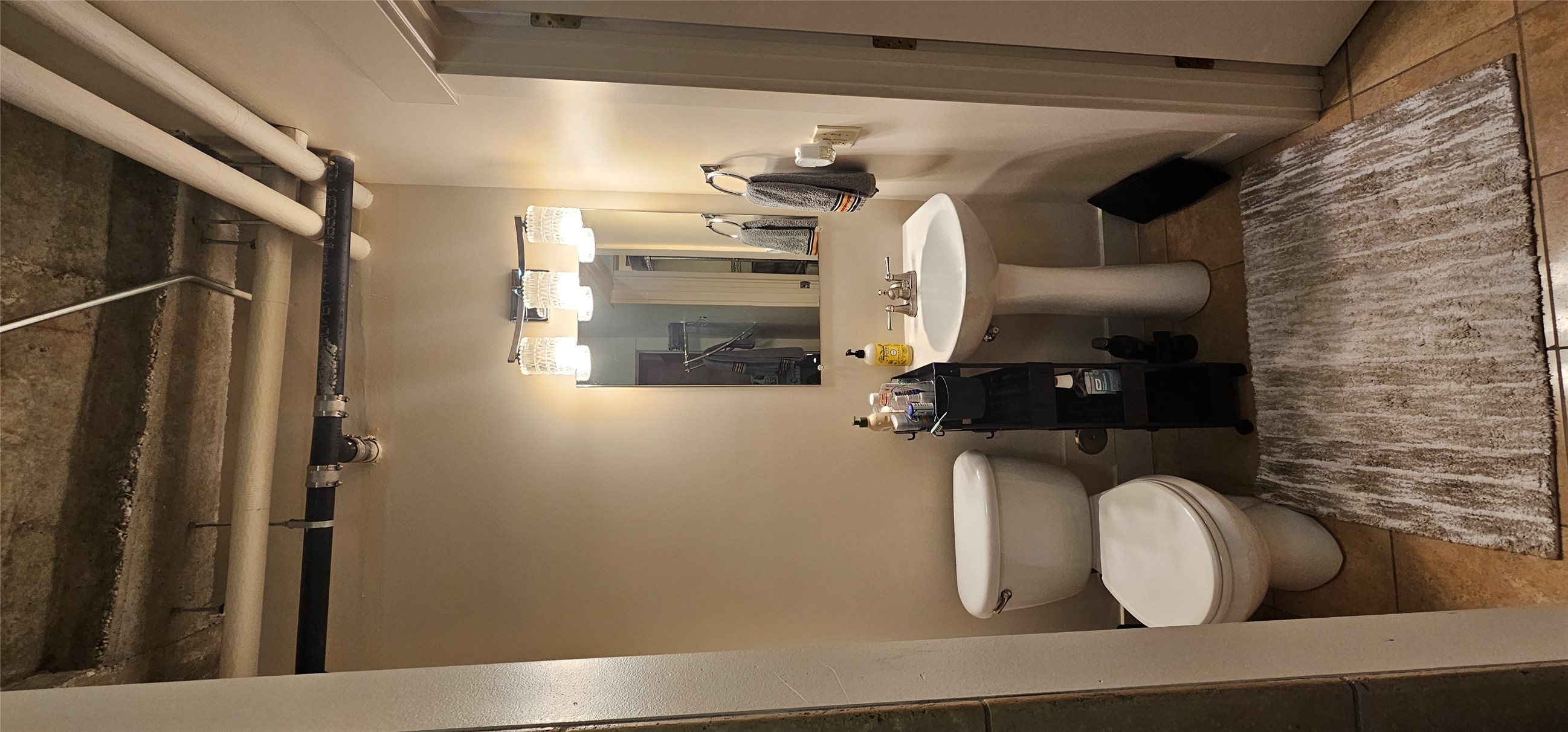 Kalispell, Montana 59901, United States, 1 Bedroom Bedrooms, ,1 BathroomBathrooms,Residential,Pending,214182