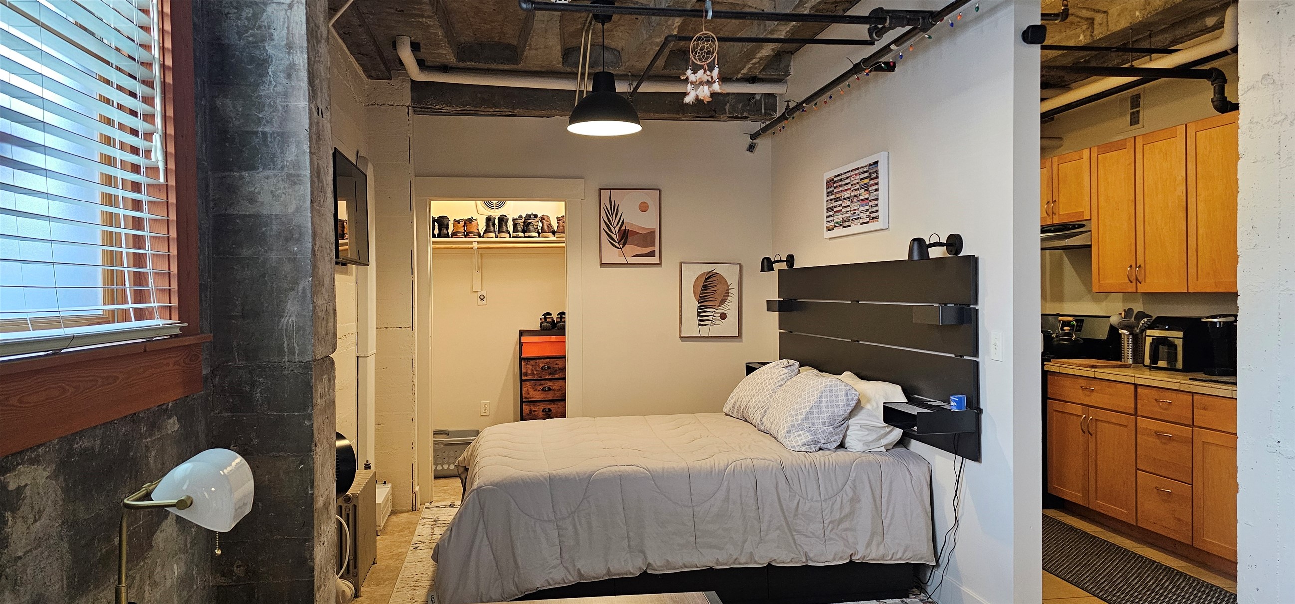 Kalispell, Montana 59901, United States, 1 Bedroom Bedrooms, ,1 BathroomBathrooms,Residential,Pending,214182