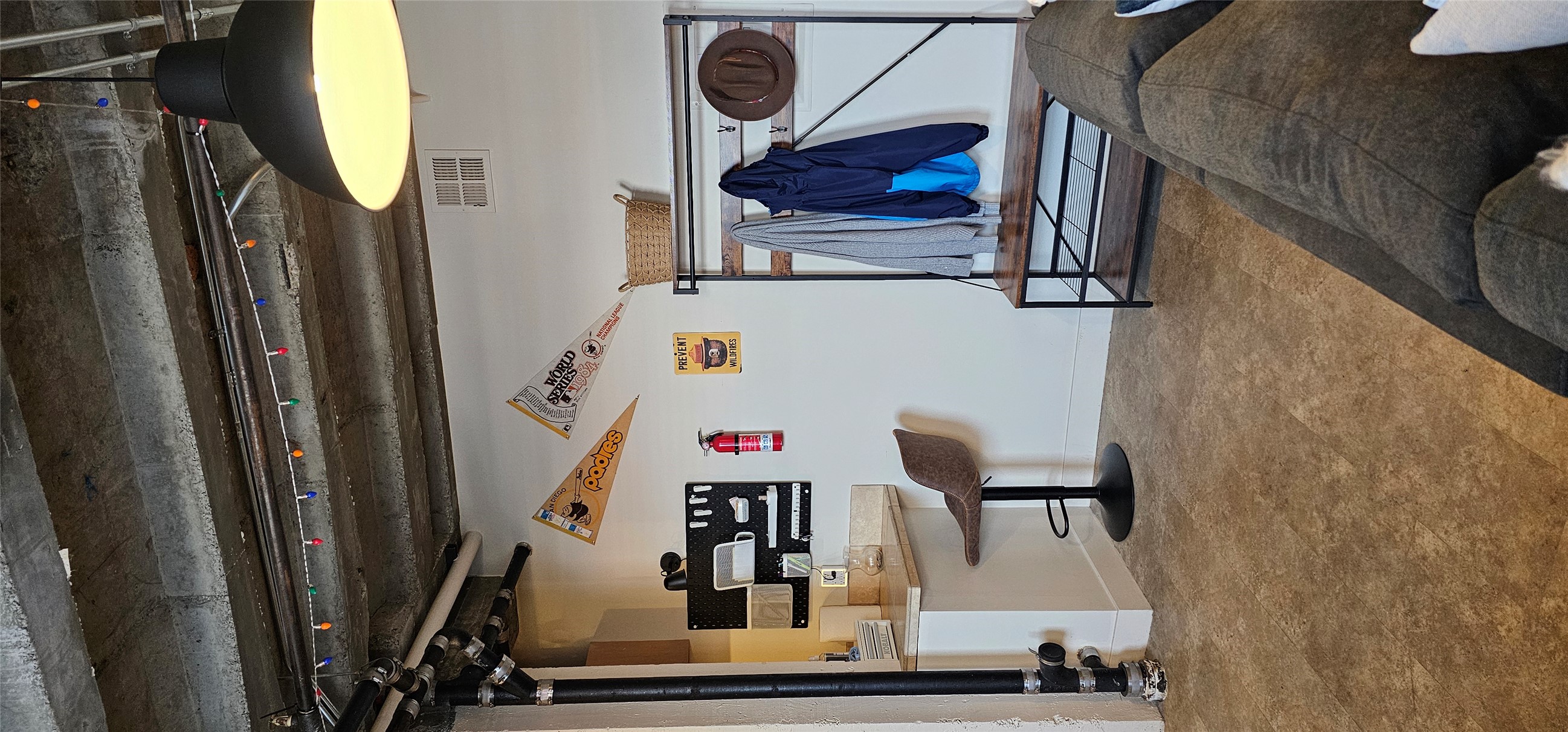 Kalispell, Montana 59901, United States, 1 Bedroom Bedrooms, ,1 BathroomBathrooms,Residential,Pending,214182