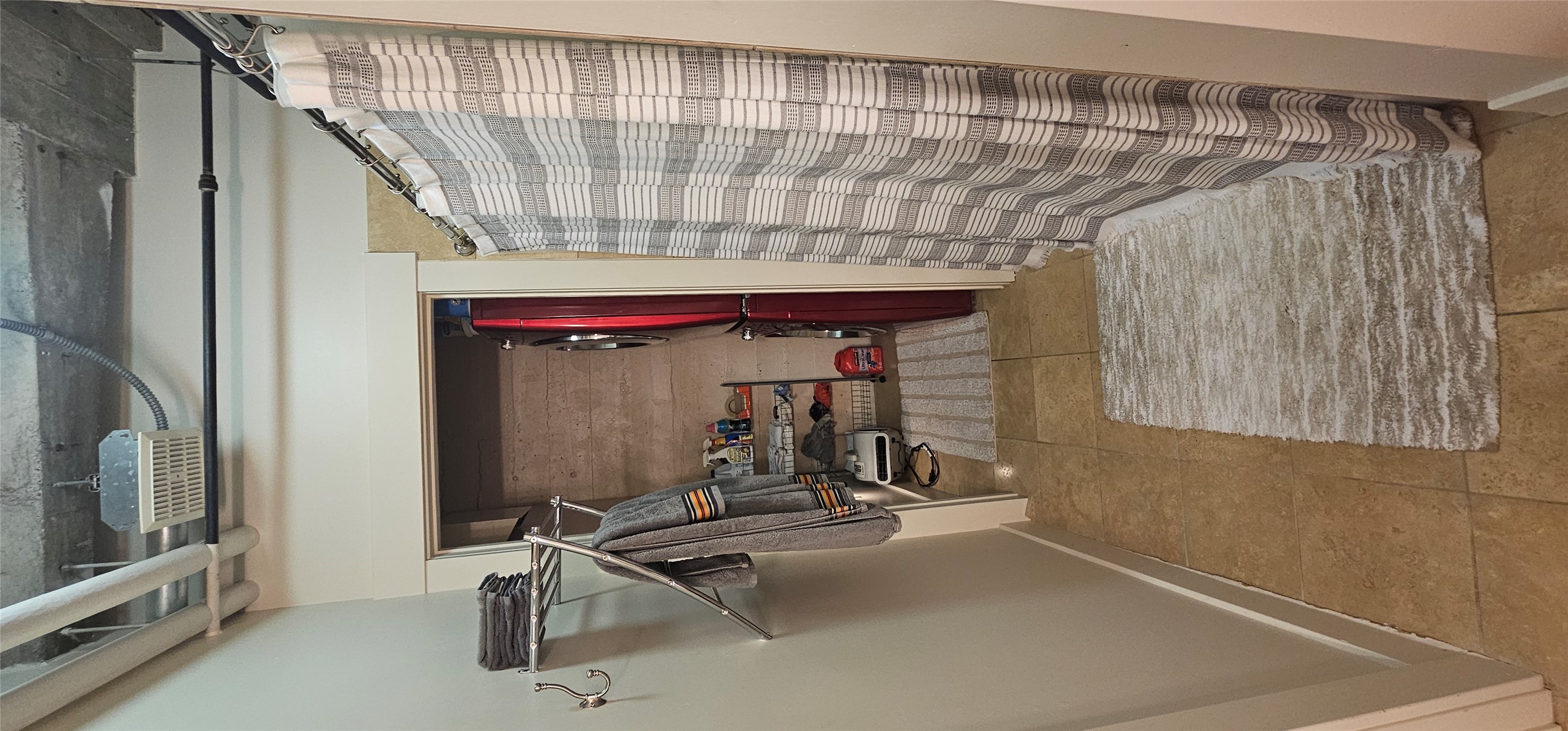 Kalispell, Montana 59901, United States, 1 Bedroom Bedrooms, ,1 BathroomBathrooms,Residential,Pending,214182