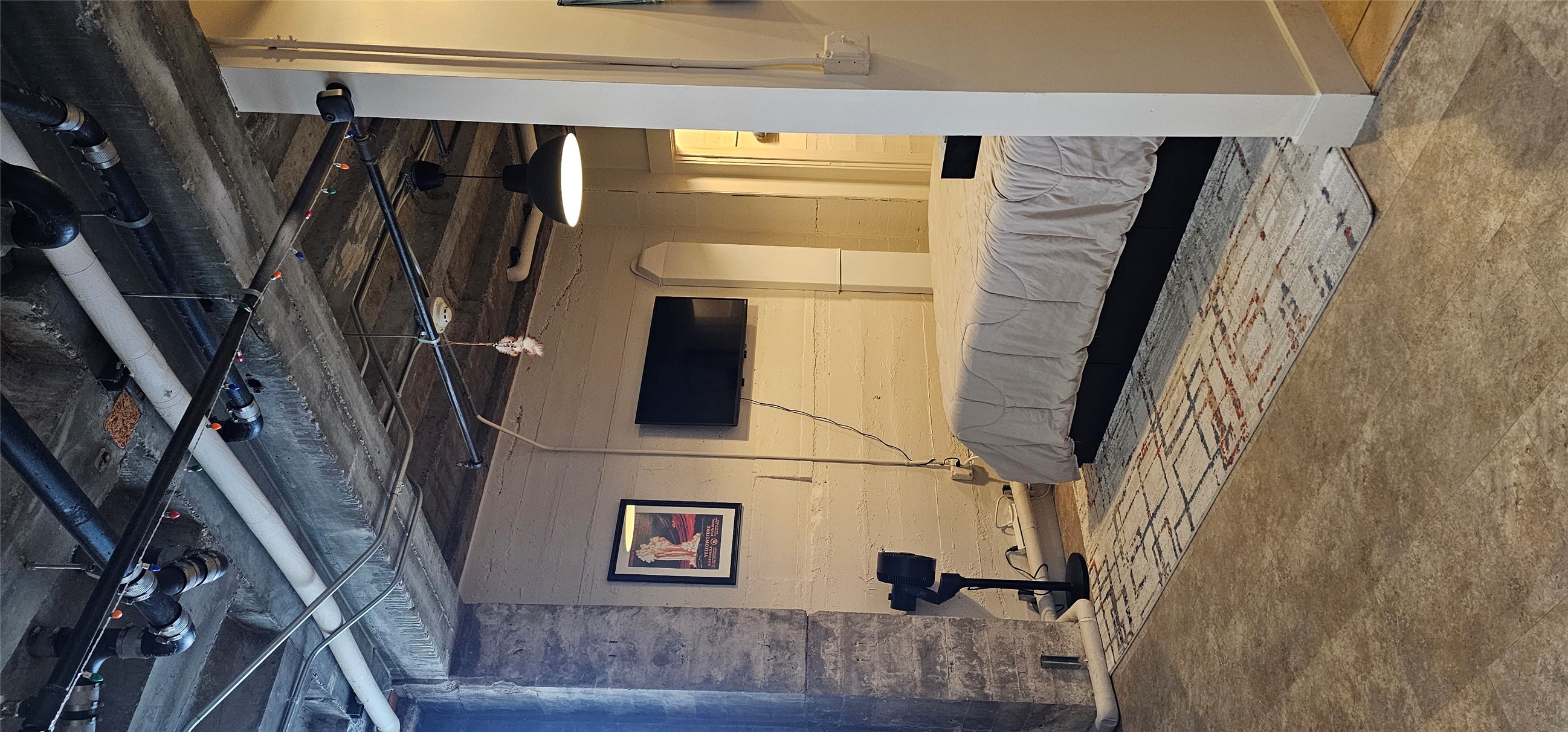 Kalispell, Montana 59901, United States, 1 Bedroom Bedrooms, ,1 BathroomBathrooms,Residential,Pending,214182