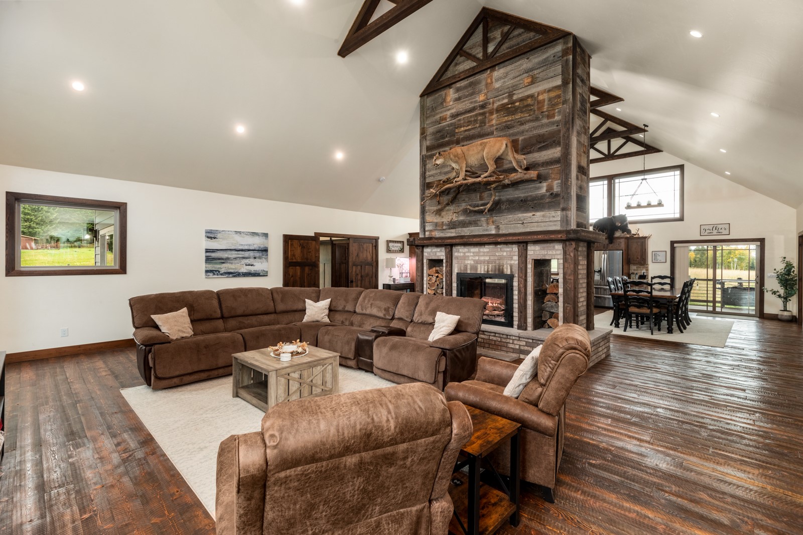 216 Jade Lane