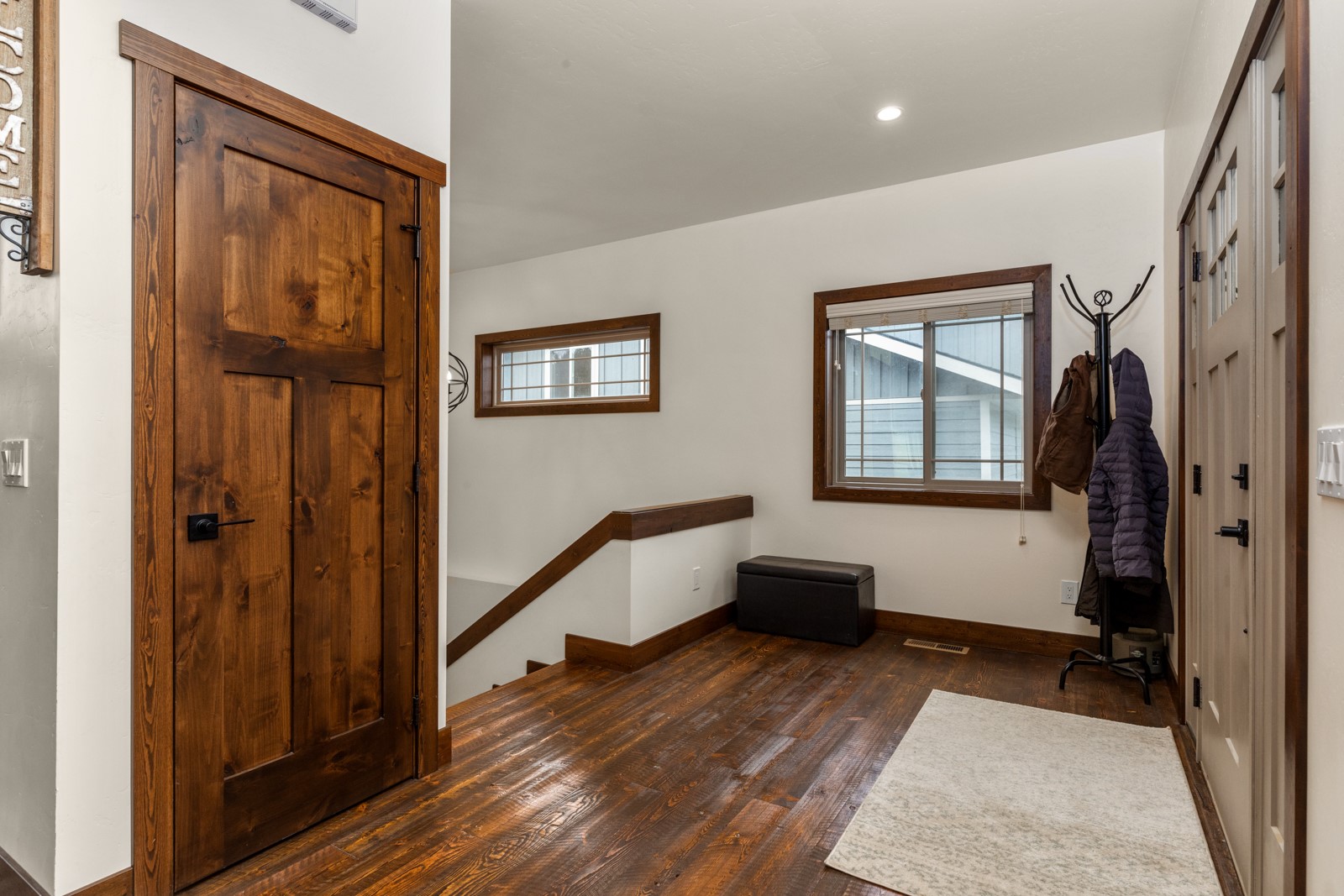 216 Jade Lane