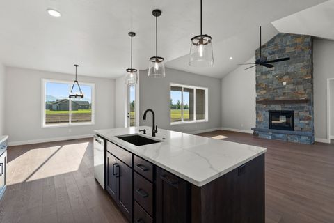 Tiny photo for 183 Holbrook Drive, Kalispell, MT 59901 (MLS # 30061177)