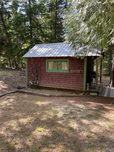 Tiny photo for 719 Doonan Mountain Road, Troy, MT 59935 (MLS # 30070384)