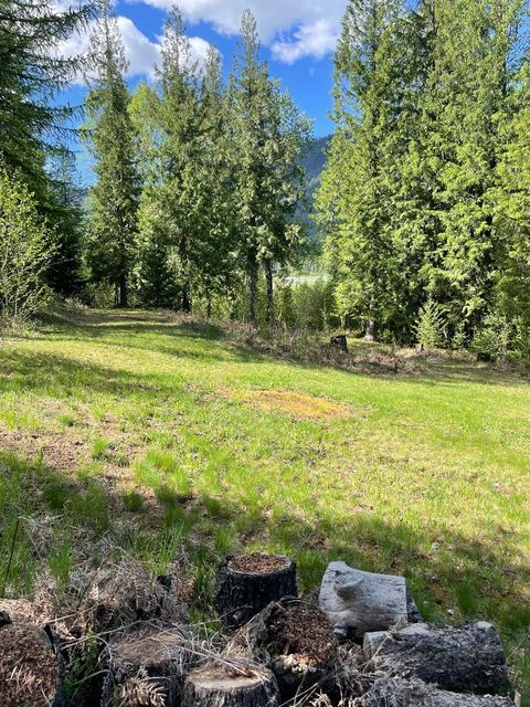 Tiny photo for 719 Doonan Mountain Road, Troy, MT 59935 (MLS # 30070384)