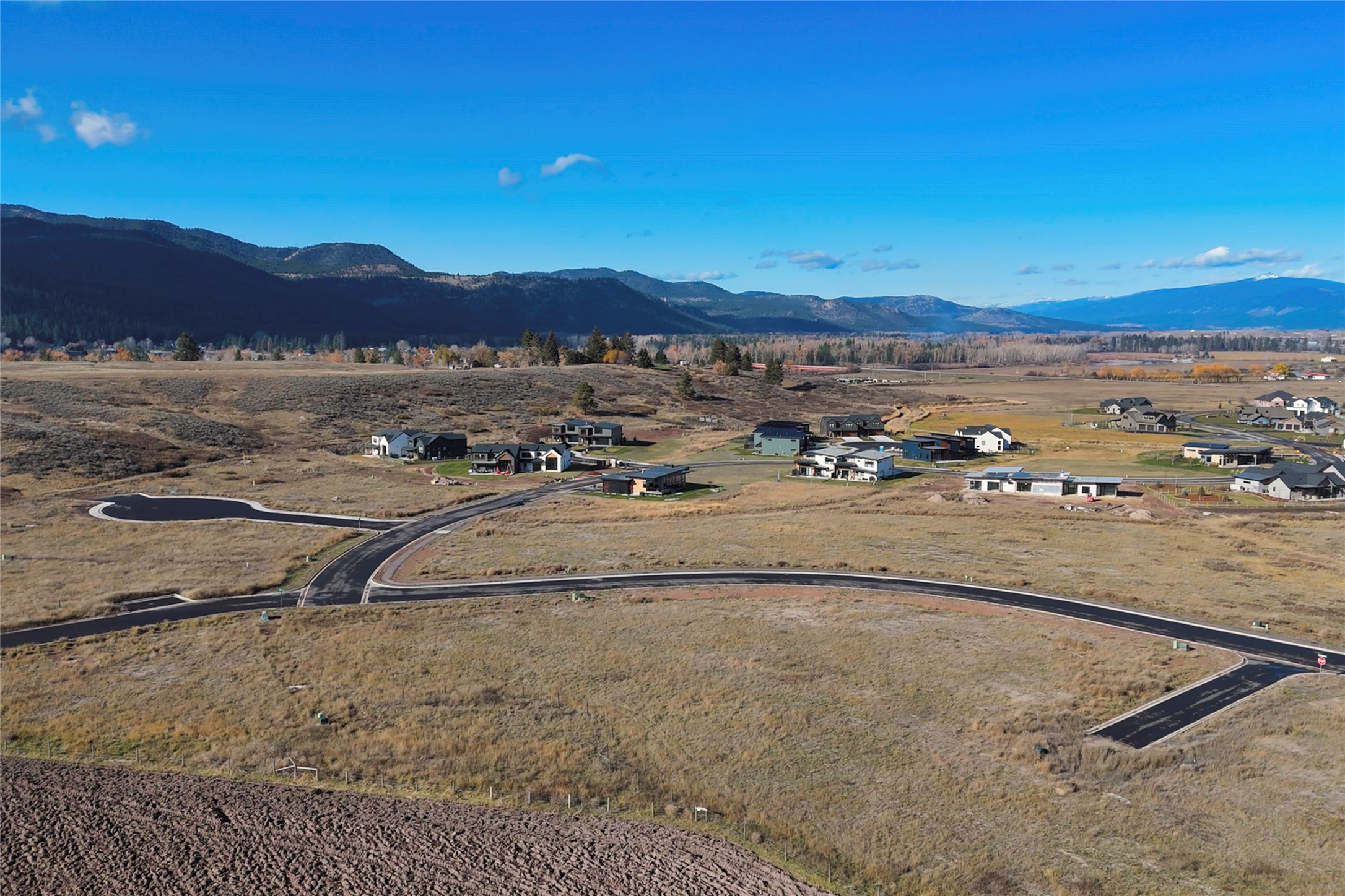 Missoula, Montana 59808, United States, 4 Bedrooms Bedrooms, ,3 BathroomsBathrooms,Residential,Active,244128