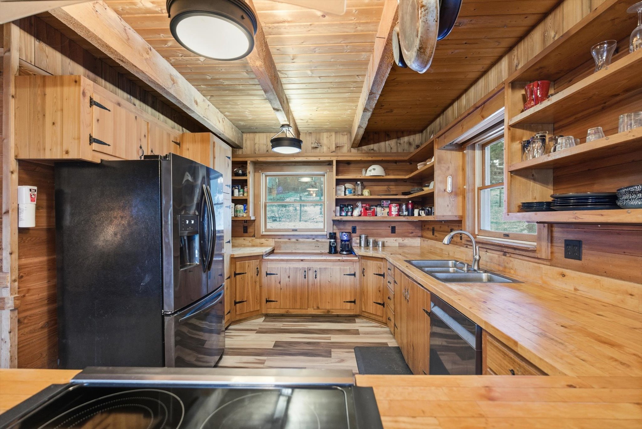 532 Grayling Road