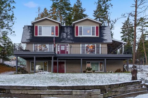 532 Grayling Road Lakeside MT 59922