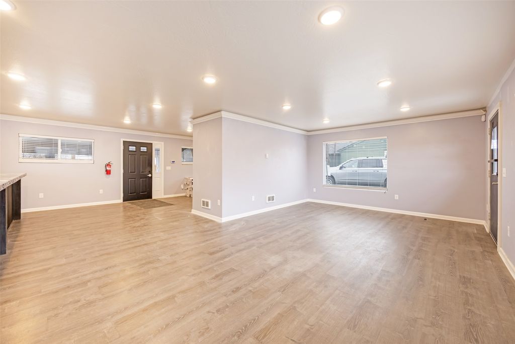 Photo of 1526 South Avenue W, Missoula, MT 59801 (MLS # 30061982)