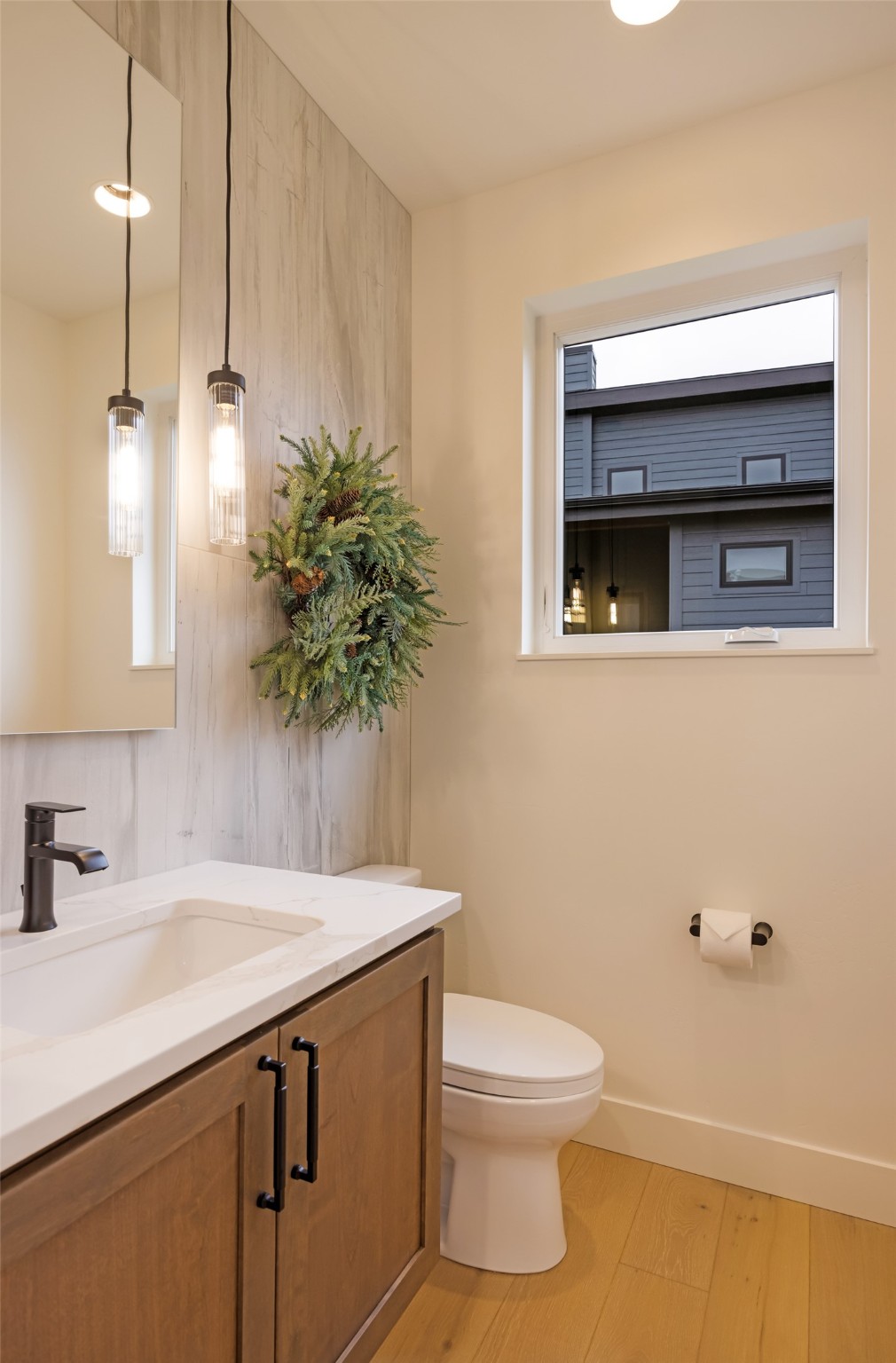 Missoula, Montana 59808, United States, 4 Bedrooms Bedrooms, ,4 BathroomsBathrooms,Residential,Active,169778