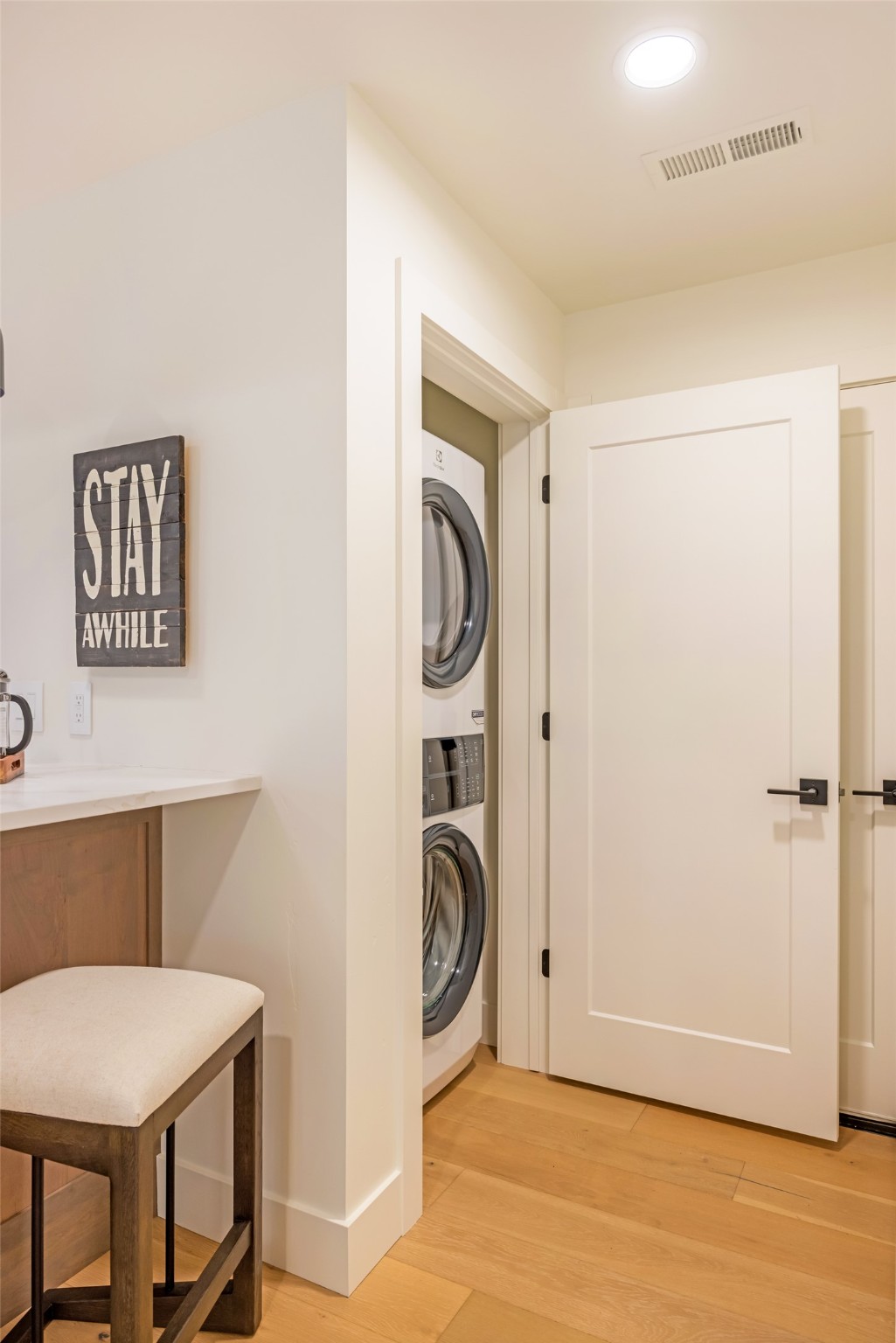 Missoula, Montana 59808, United States, 4 Bedrooms Bedrooms, ,4 BathroomsBathrooms,Residential,Active,169778