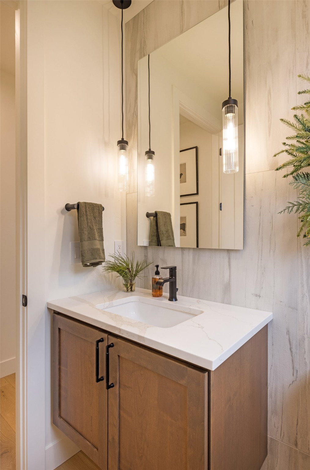 Missoula, Montana 59808, United States, 4 Bedrooms Bedrooms, ,4 BathroomsBathrooms,Residential,Active,169778