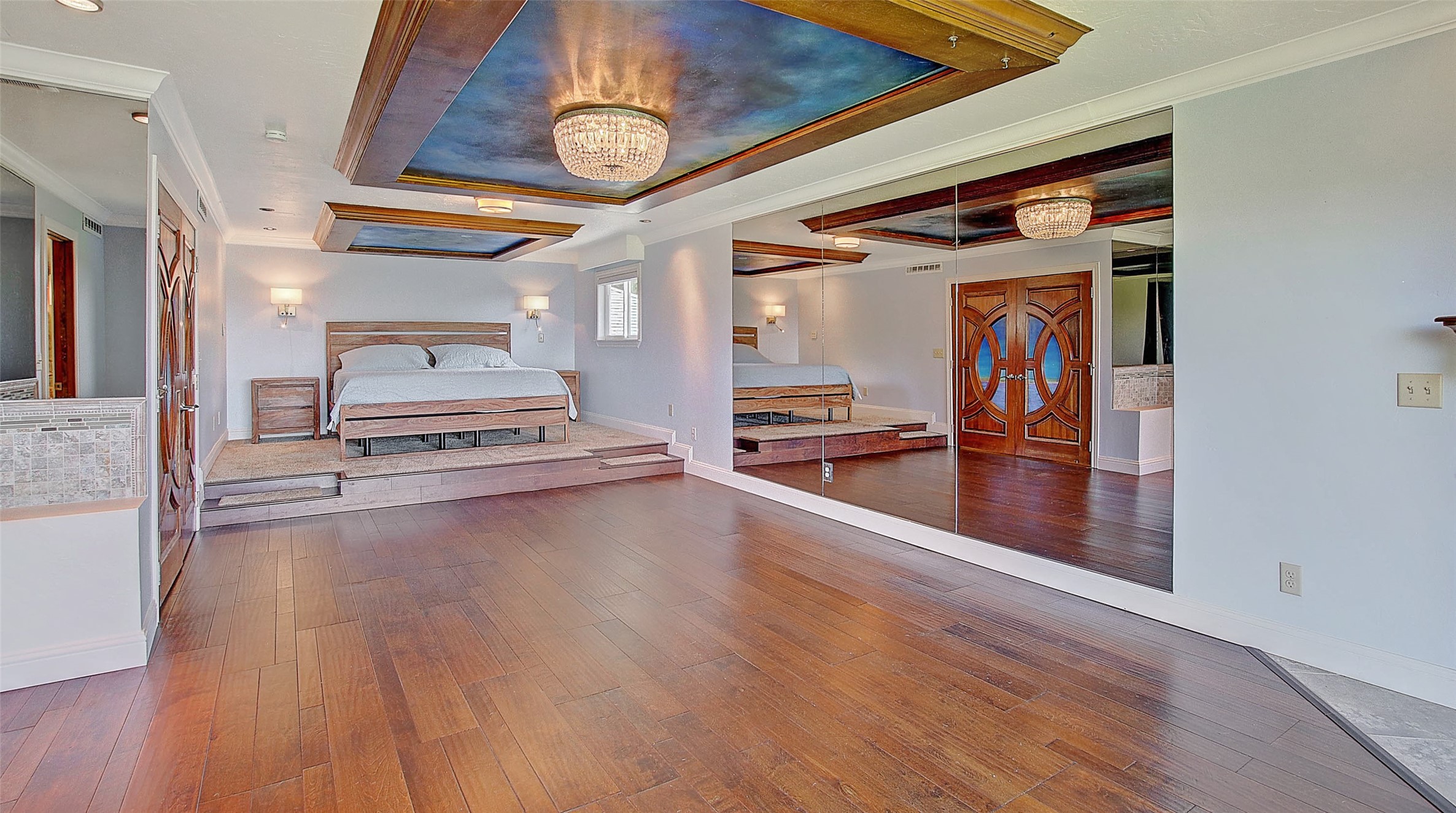 Missoula, Montana 59803, United States, 4 Bedrooms Bedrooms, ,4 BathroomsBathrooms,Residential,Pending,56045