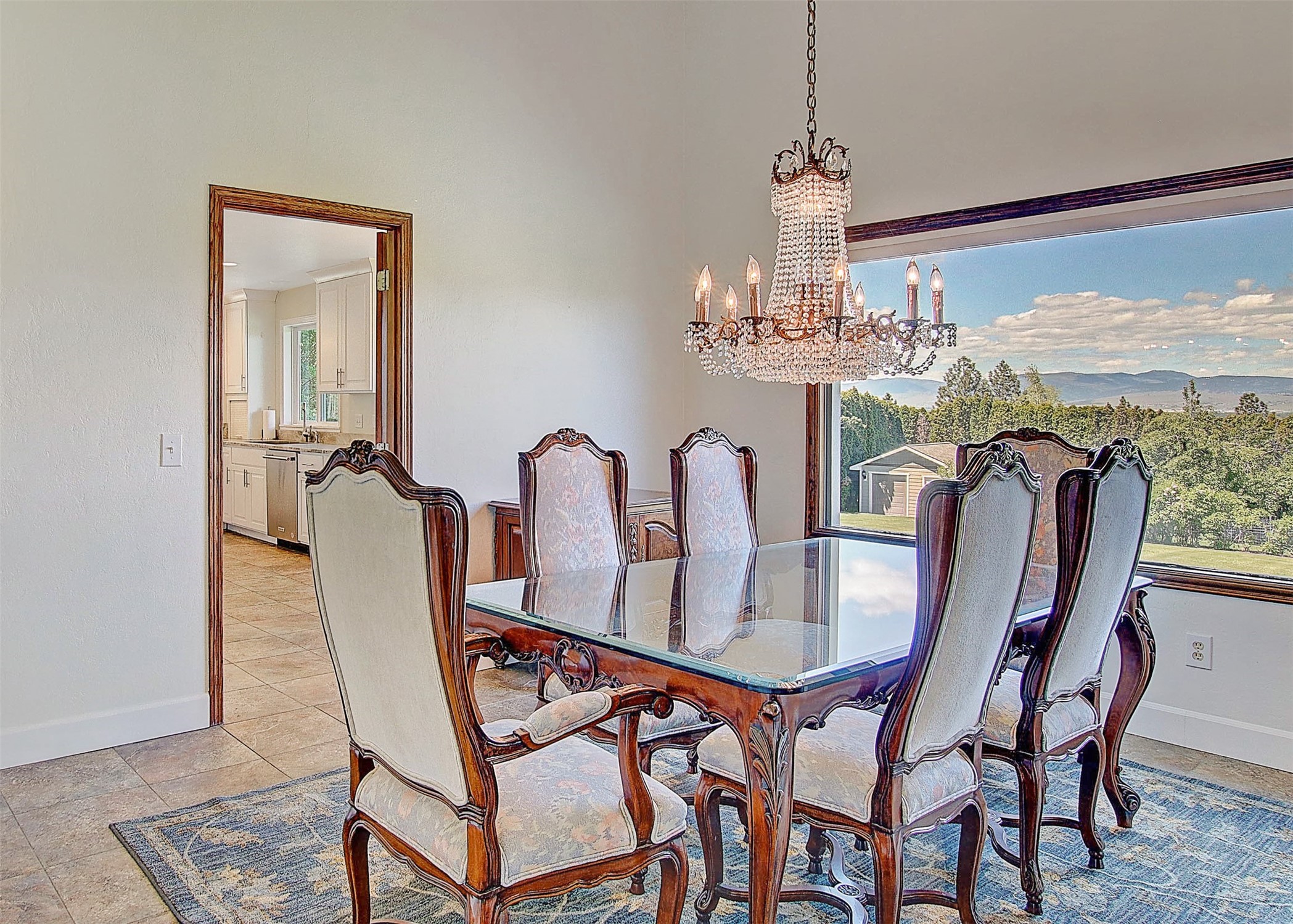 Missoula, Montana 59803, United States, 4 Bedrooms Bedrooms, ,4 BathroomsBathrooms,Residential,Pending,56045