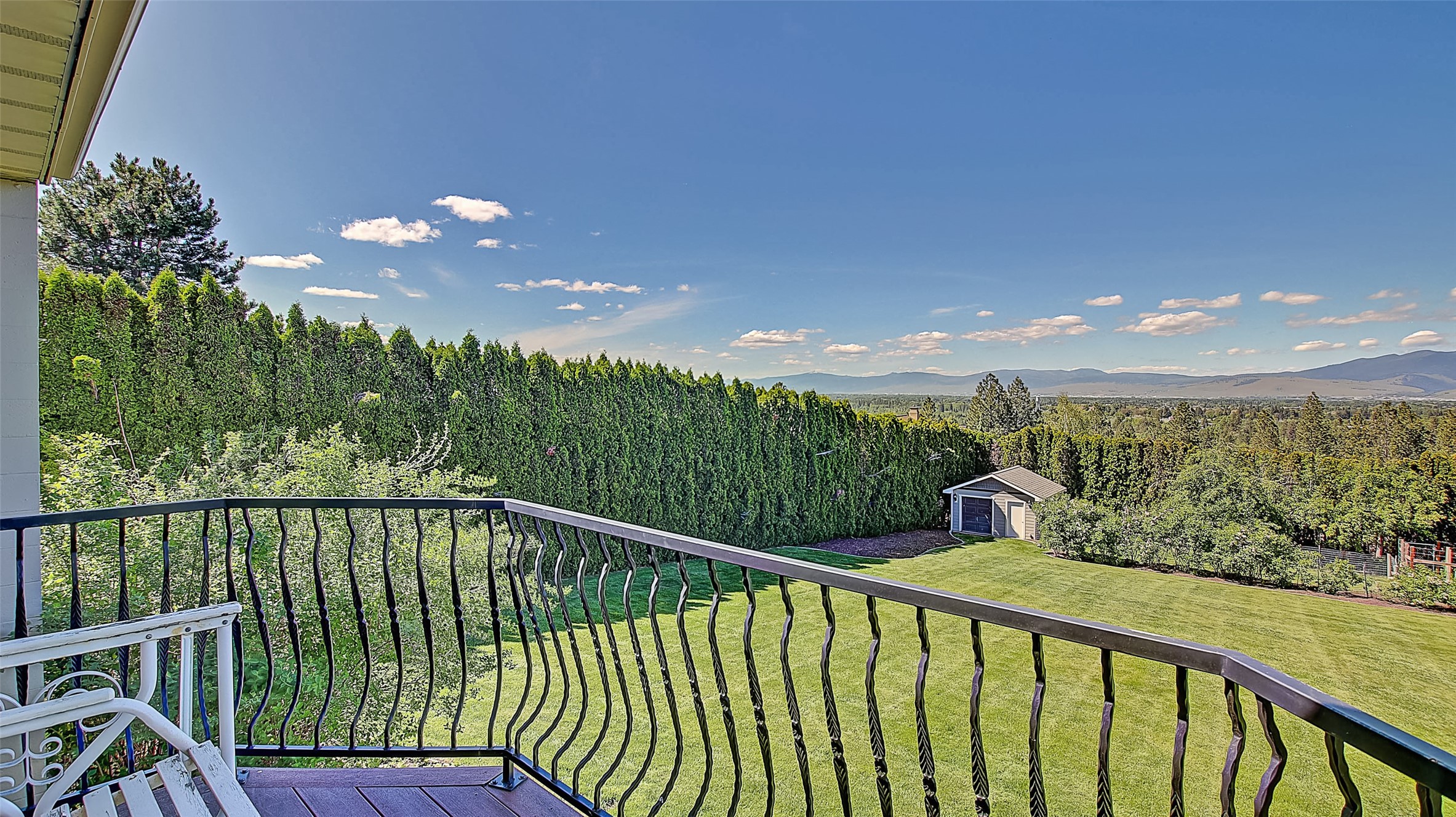 Missoula, Montana 59803, United States, 4 Bedrooms Bedrooms, ,4 BathroomsBathrooms,Residential,Pending,56045