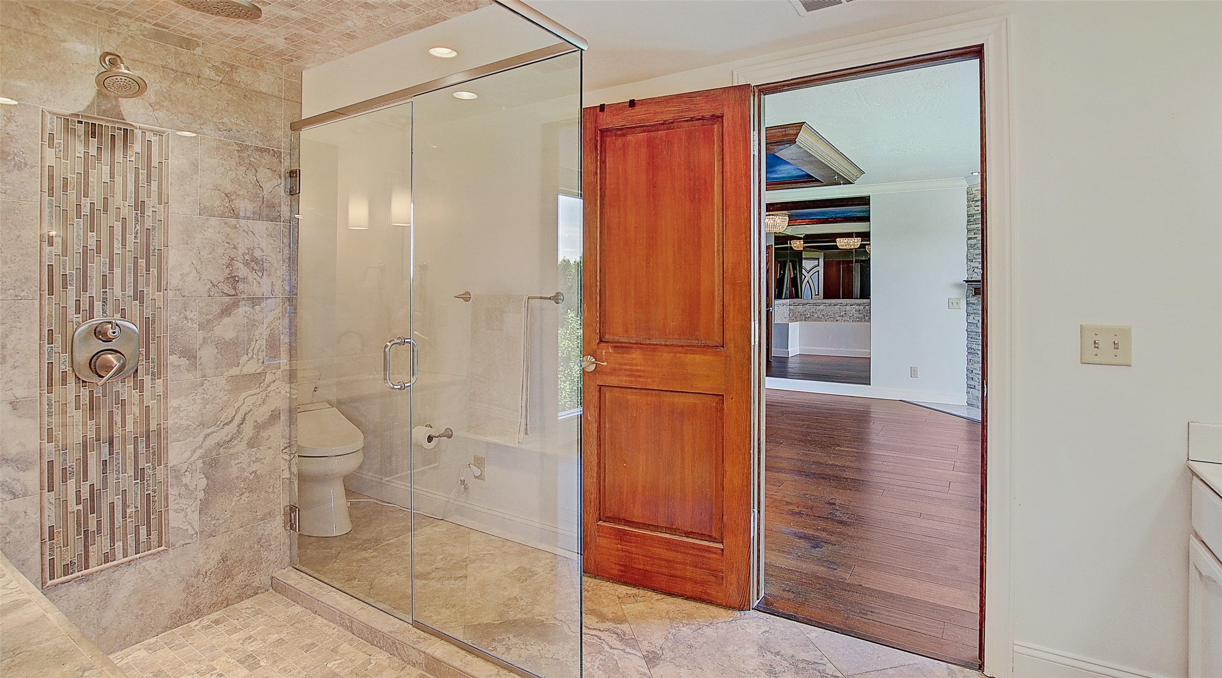 Missoula, Montana 59803, United States, 4 Bedrooms Bedrooms, ,4 BathroomsBathrooms,Residential,Pending,56045