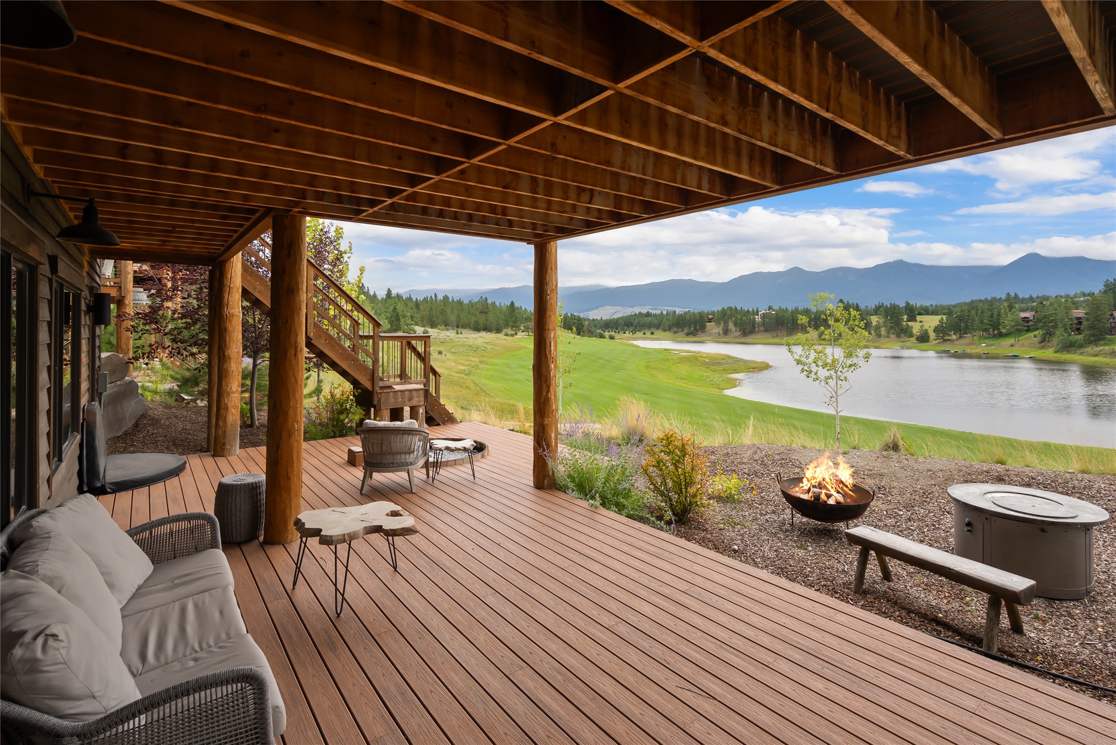 44 Cottage Lake Lane