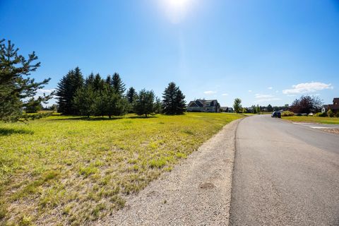 Tiny photo for 322 Spruce Meadows Loop, Kalispell, MT 59901 (MLS # 30055630)
