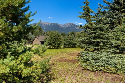 Tiny photo for 322 Spruce Meadows Loop, Kalispell, MT 59901 (MLS # 30055630)