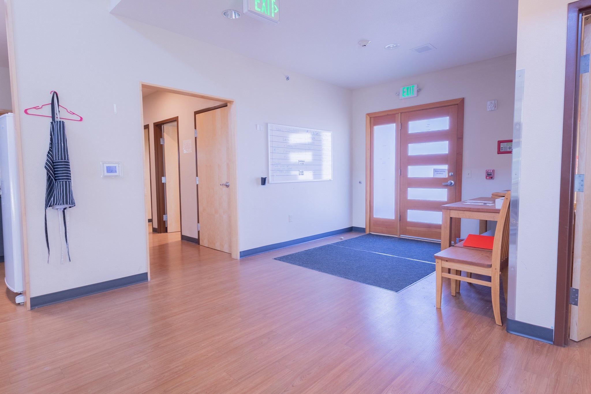 7 13th Avenue E