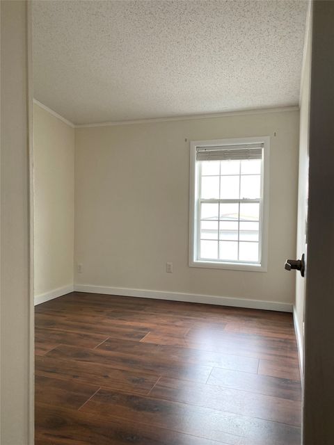 Tiny photo for 516 S Caravan St, Missoula, MT 59808 (MLS # 30067938)