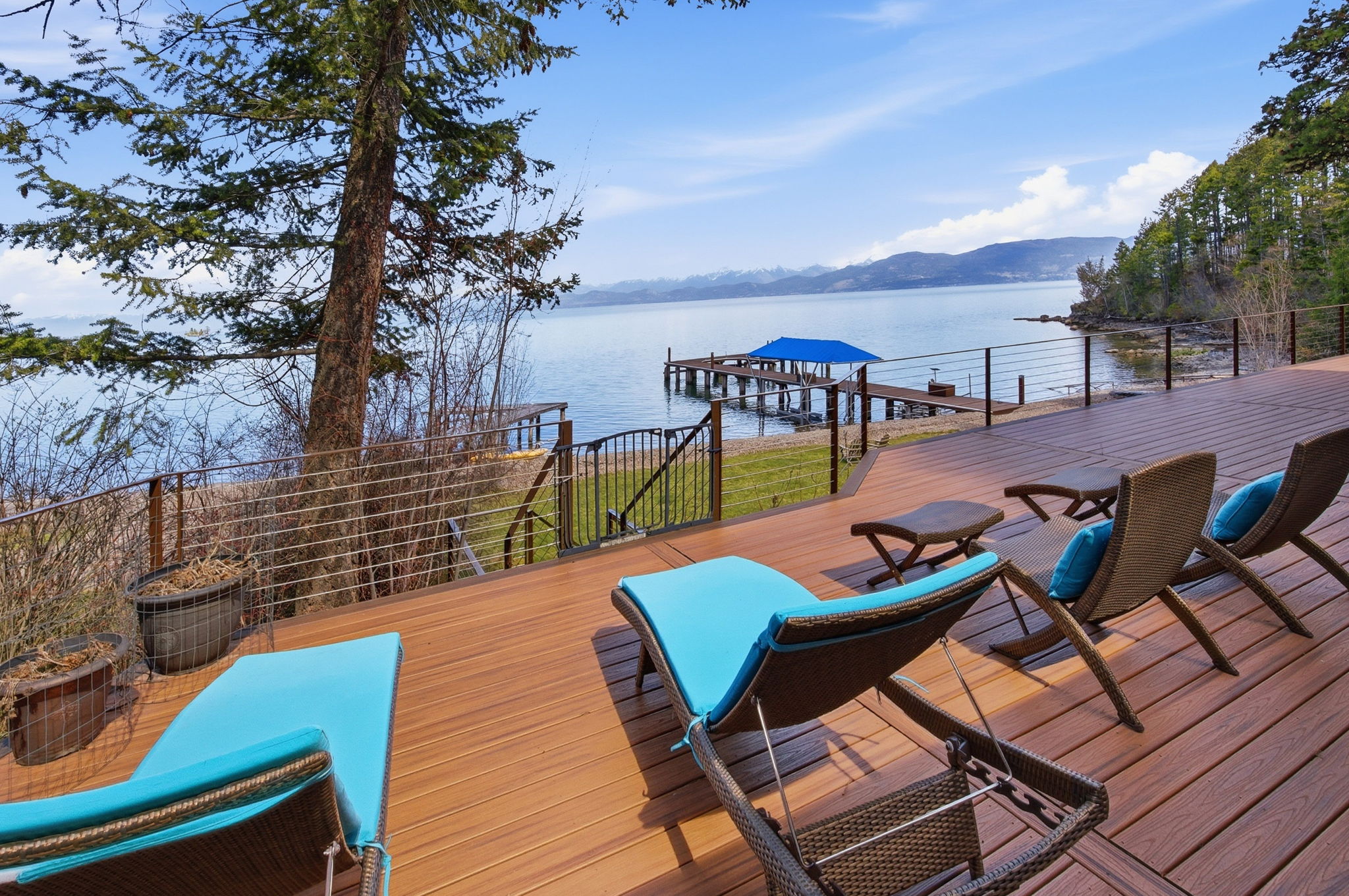 19234 Johns Lakeshore Drive