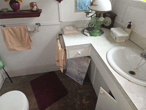 Tiny photo for 2037 Middle Bear Creek Road, Victor, MT 59875 (MLS # 30071033)