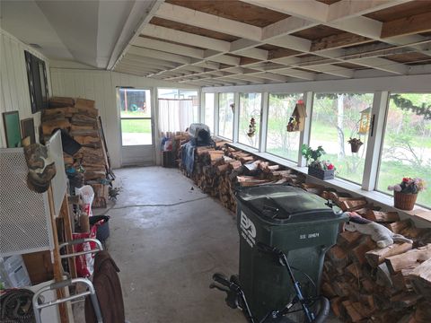 Tiny photo for 2037 Middle Bear Creek Road, Victor, MT 59875 (MLS # 30071033)